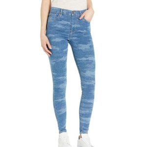 Women’s Levi's 720 High Rise Super Skinny Camo Jeans Size 00 Med W24 L30 Blue